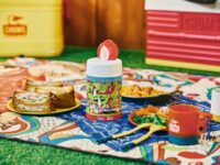 アウトドアをもっと楽しく快適に！エリエール「除菌できるシリーズ」と「CHUMS」の初コラボ