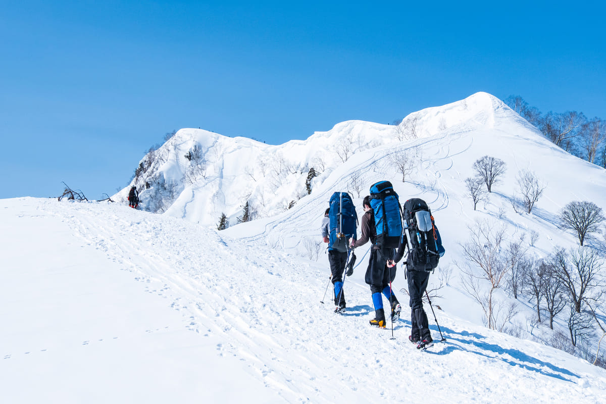 登山　服装　メンズ