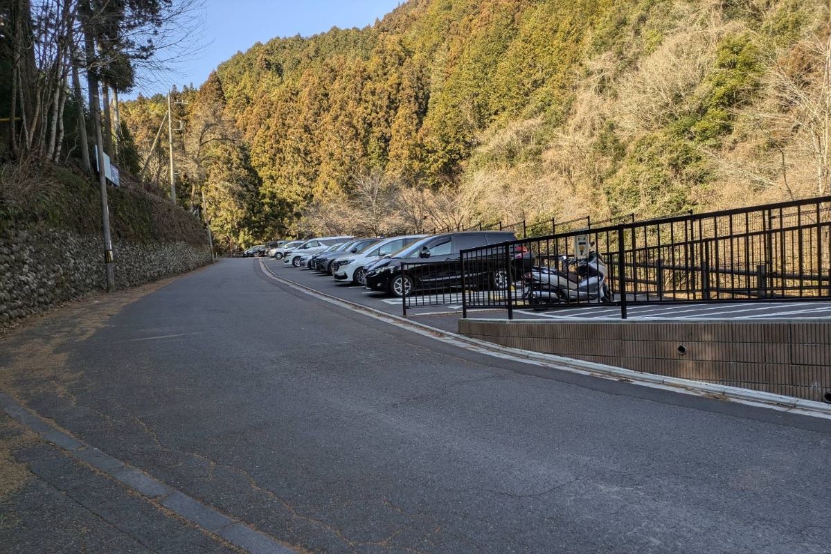 払沢の滝　冬　ハイキング