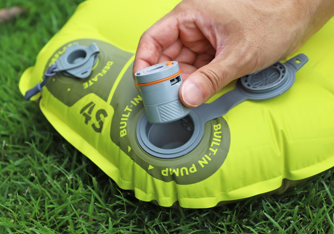 R値最高クラスのエアーマット【タイニースリーピングパッド】登場