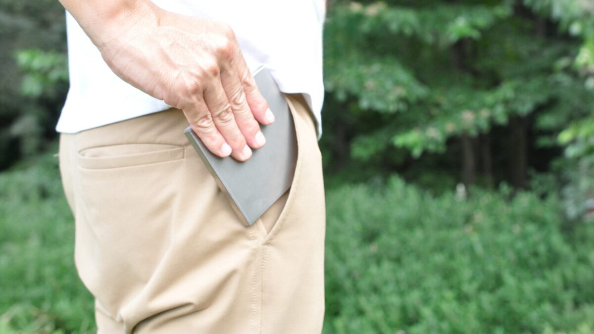 113gの超軽量コンロ『ポケットチタンコンロ』発売