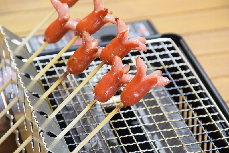 ”ピタッ” と串焼き【串ピタ】 新発売