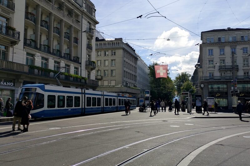 ワークライフバランス、スローライフ、休む、日曜日