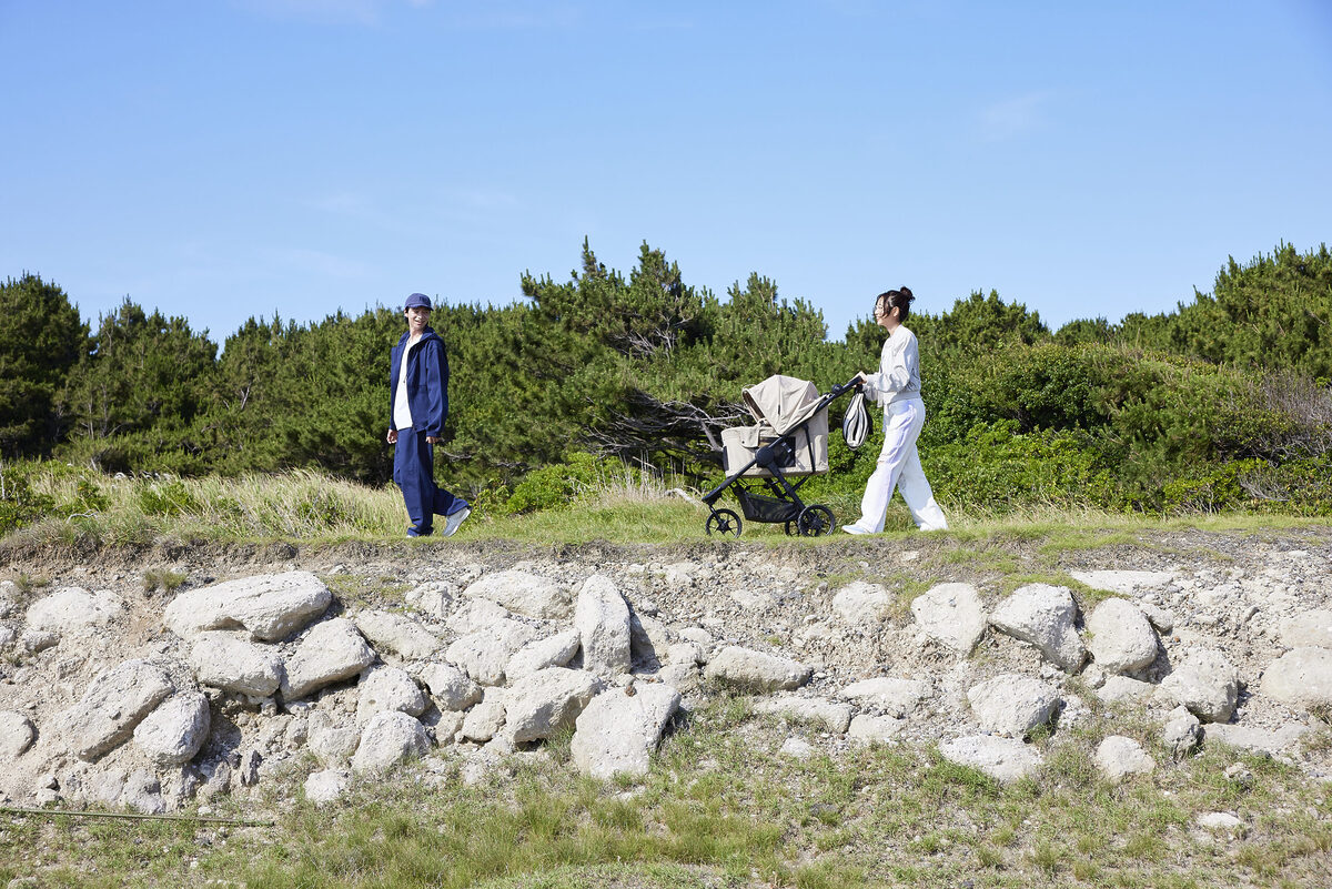 アウトドア対応の3輪ペットバギー「GO.BUGGY Dog」シリーズを発売