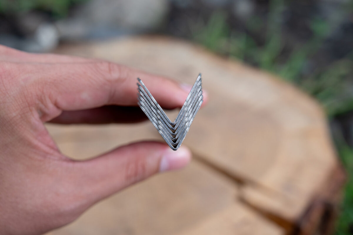 燕三条発「純チタンVペグ」が先行発売