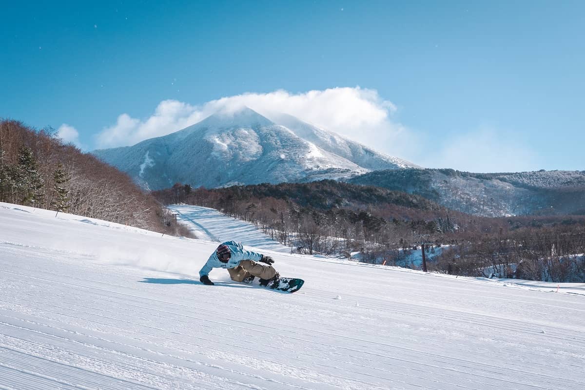 世界70リゾート連携!ネコマ マウンテンがIkon Pass加盟で“新雪旅”へ
