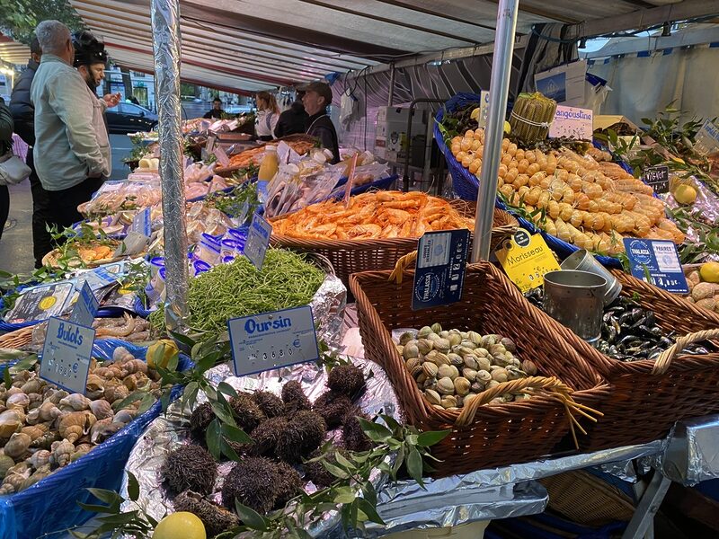 パリのマルシェ