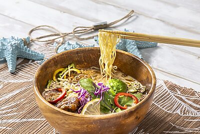 “手軽さ×本格派”を実現！ピースカフェハワイのヴィーガン100%新商品を実食レビュー