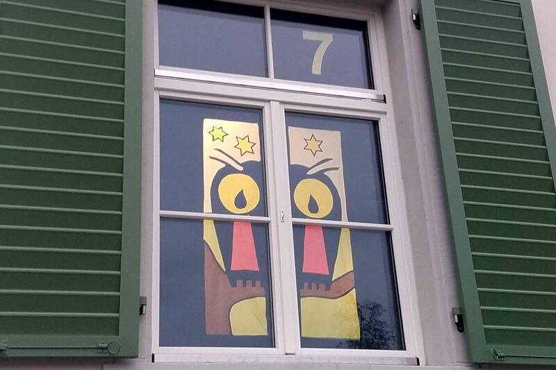 スイス　冬、手づくり、ぬくもり、家族のあたたかさ 