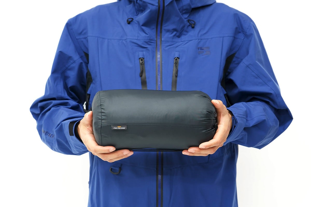 過酷な雪山で体温を守る finetrack「ポリゴンヘリオス」最高保温アウター登場