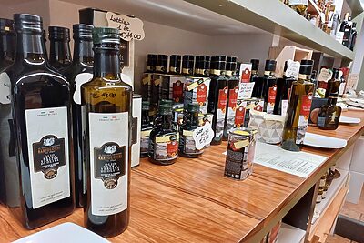 イタリア各地で異なる“オリーブオイルの味と使い方”──暮らしに根づく選び方のヒント