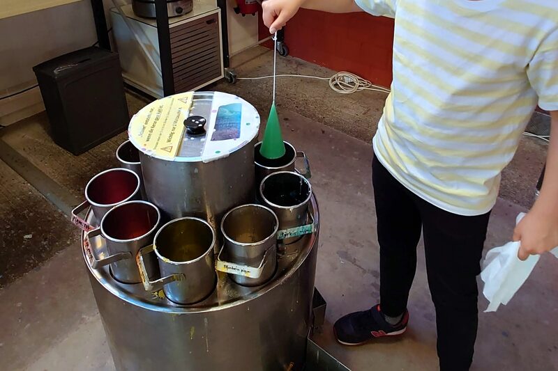 スイス　冬、手づくり、ぬくもり、家族のあたたかさ 