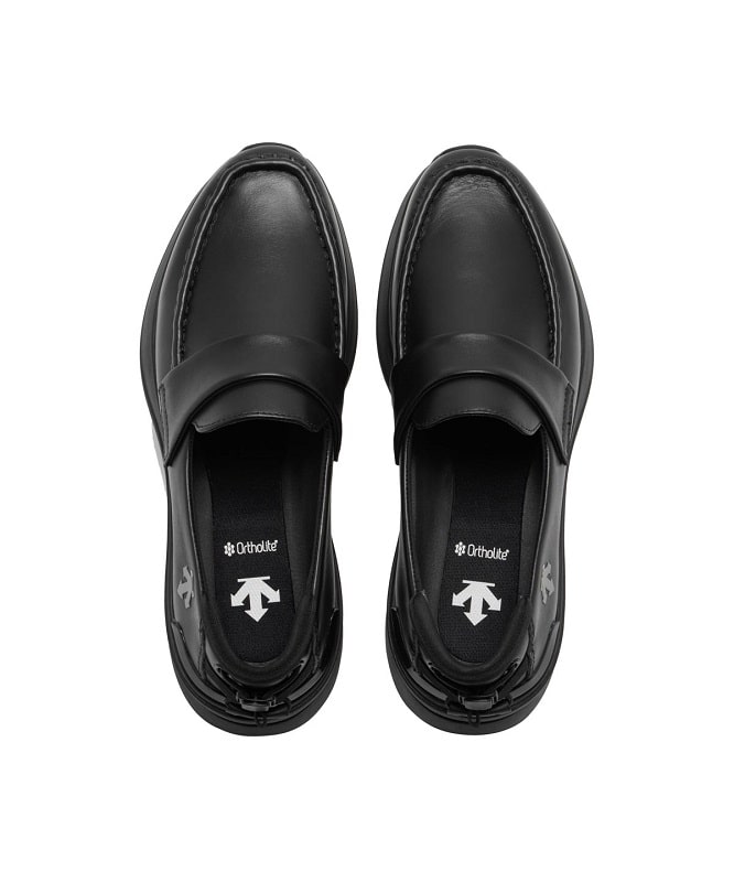 雨雪OK！アウトドアも街も。デサントのハイスペックなスニーカーローファー登場