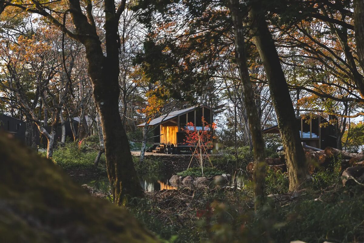 「サウナの後に外で食べる」sio監修メニューがEarthboatに登場