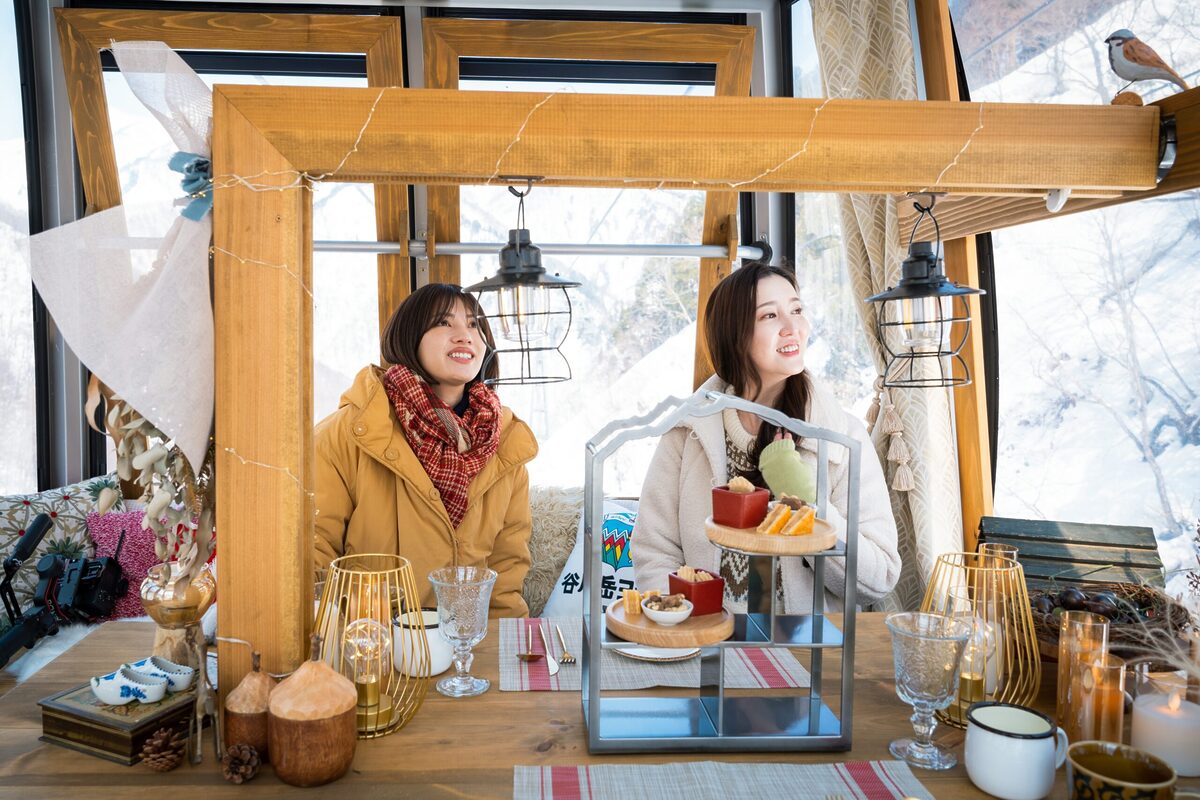 「雪舞うゴンドラクルーズピクニック」開始