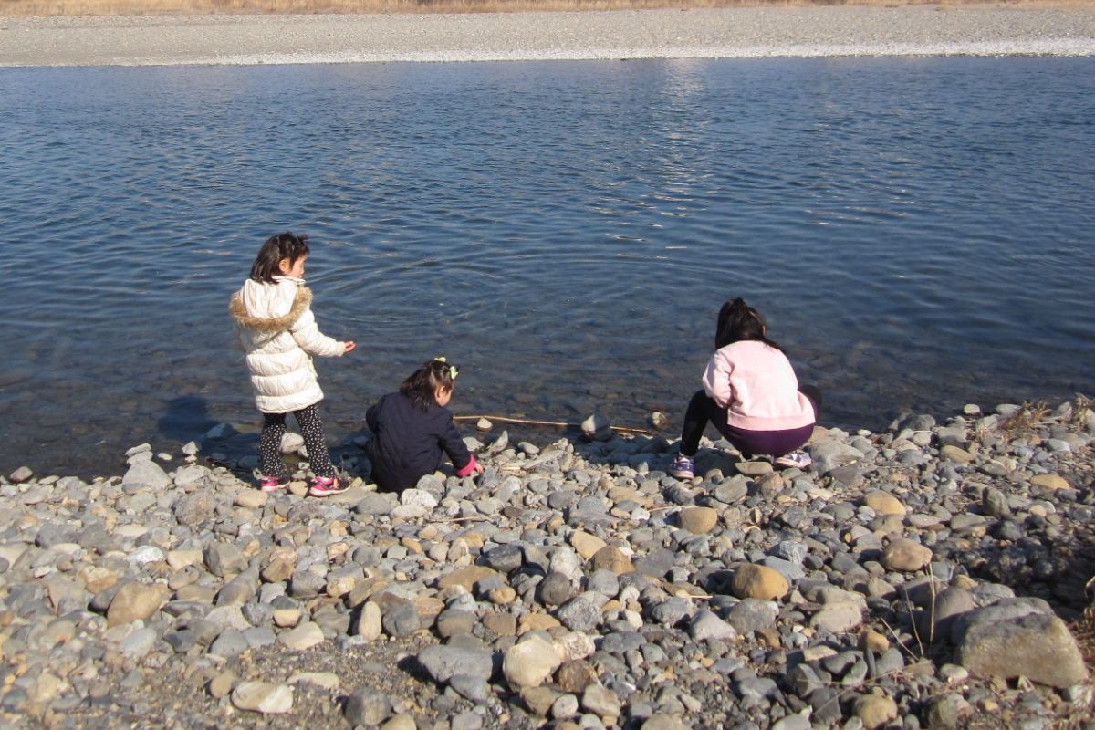 石 遊び 環境教育
