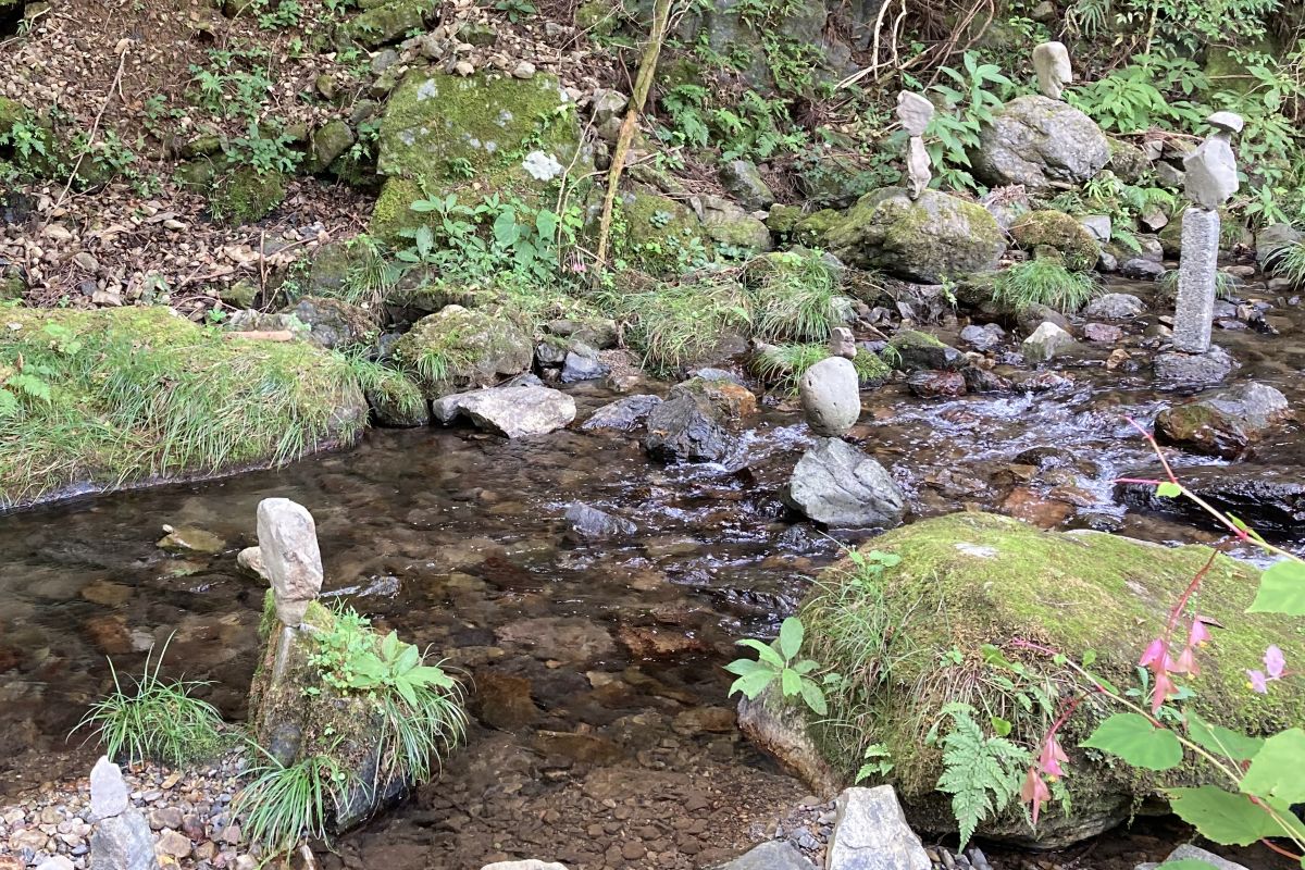 石 遊び 環境教育