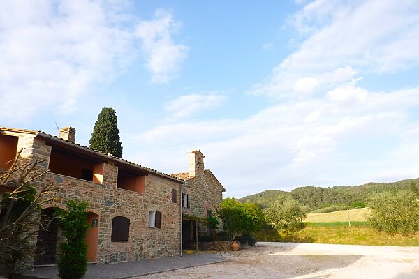 イタリア発“分散型ホテル”で持続可能な旅を！地域と共生する宿泊スタイル